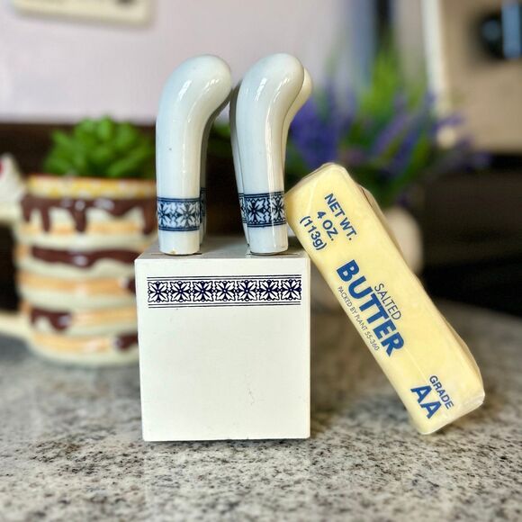 Other - VTG Boho Blue White Stainless Steel Butter Spreaders + Holding Block Kitchenware
